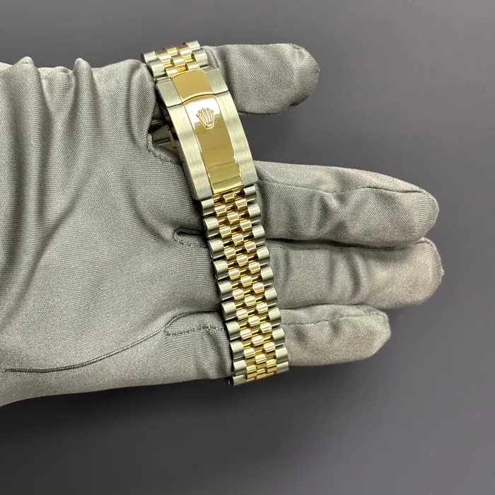 Watches Rolex Datejust 36mm Champagne Dial Watch Ref 126233 Happy Jewelers Watches Rolex Datejust 36mm Champagne Dial Watch Ref 126233 Happy Jewelers